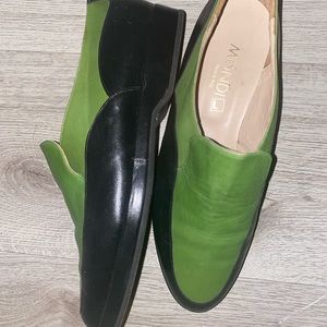 Vintage green and black loafers